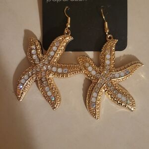 Paparazzi Gold Starfish Earrings with Crystals